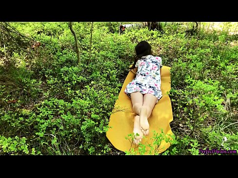 ❤️ Тиндердегі бейтаныс адам менің кискамды мастурбациялайды және орманда құмарланып жүреді Анальный порно бойынша бізде ❌️